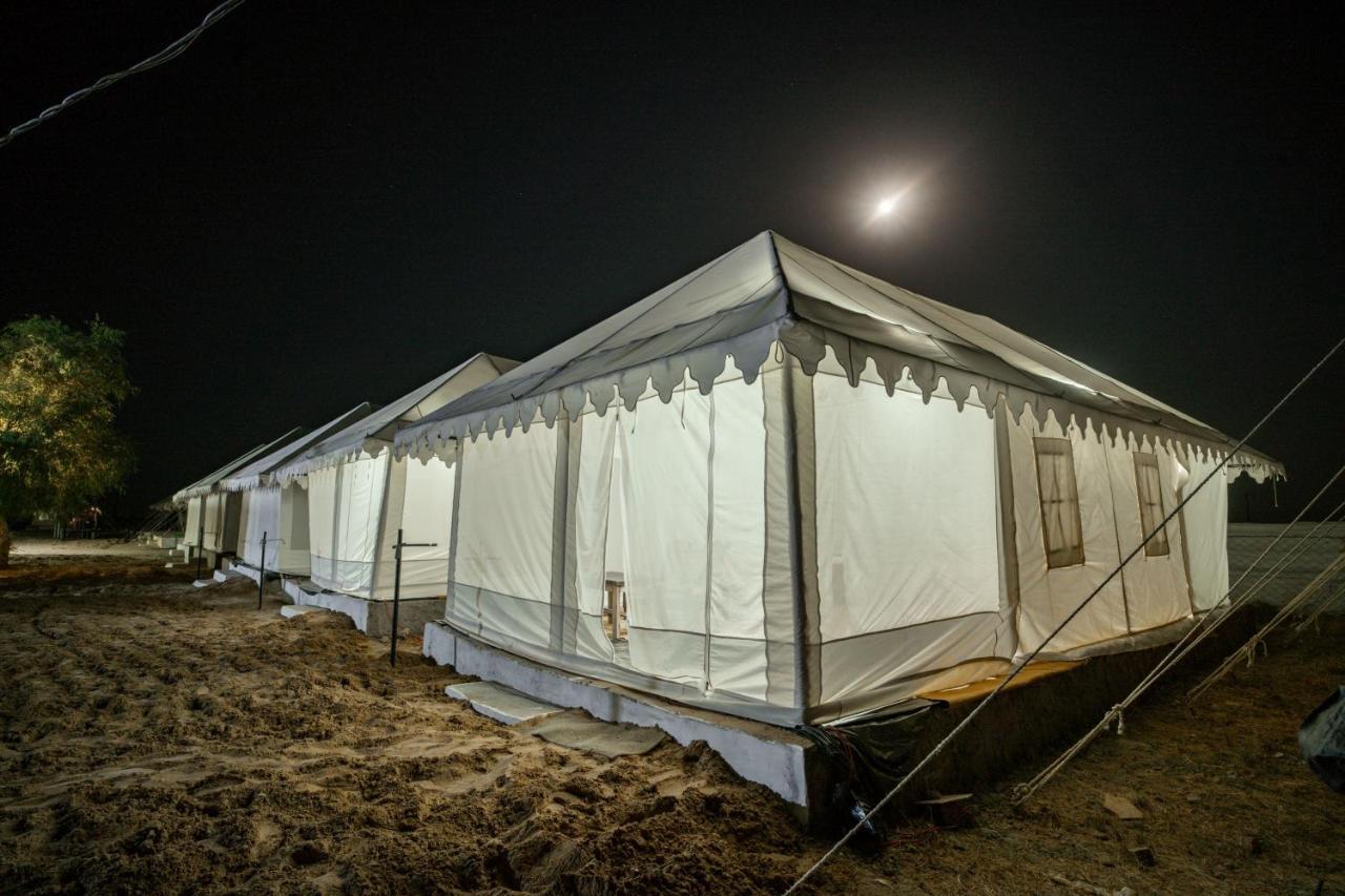 Bhati Desert Camp Sam ไจซัลเมอร์ ภายนอก รูปภาพ