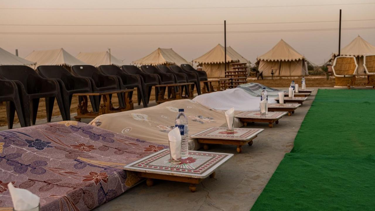 Bhati Desert Camp Sam ไจซัลเมอร์ ภายนอก รูปภาพ